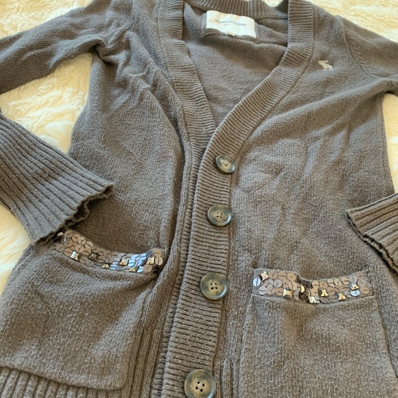 Abercrombie cardigan - Picture 2 of 3